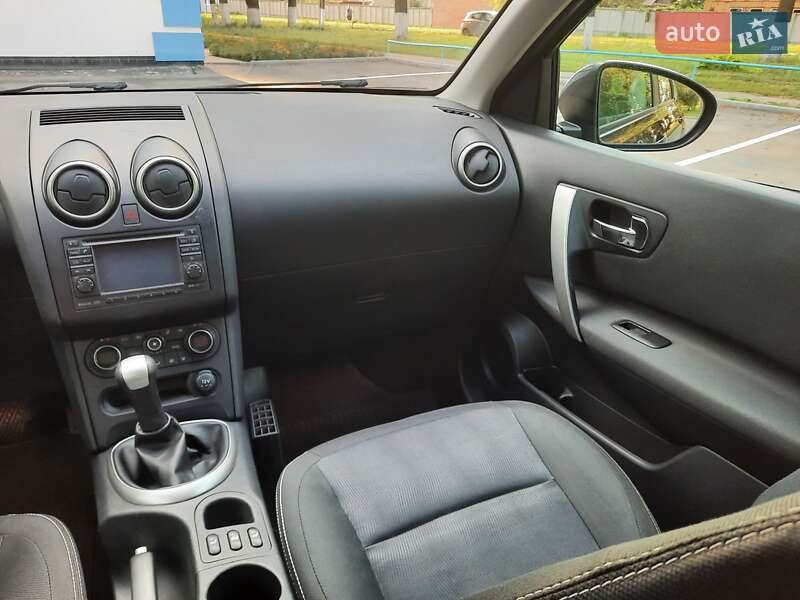 Внедорожник / Кроссовер Nissan Qashqai 2011 в Полтаве фото 62 Внедорожник / Кроссовер Nissan Qashqai 2011 в Полтаве