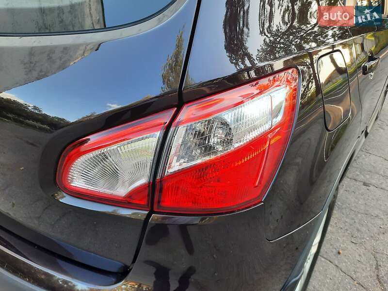 Внедорожник / Кроссовер Nissan Qashqai 2011 в Полтаве фото 80 Внедорожник / Кроссовер Nissan Qashqai 2011 в Полтаве