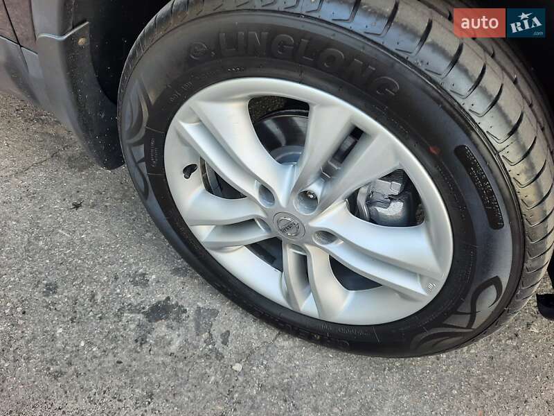 Внедорожник / Кроссовер Nissan Qashqai 2011 в Полтаве фото 104 Внедорожник / Кроссовер Nissan Qashqai 2011 в Полтаве
