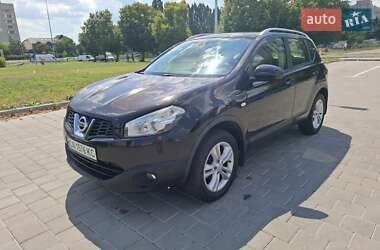 Позашляховик / Кросовер Nissan Qashqai 2010 в Черкасах