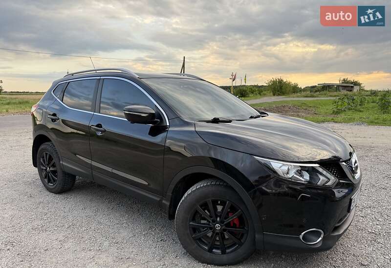 Внедорожник / Кроссовер Nissan Qashqai 2014 в Демидовке