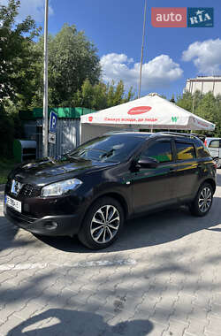 Внедорожник / Кроссовер Nissan Qashqai 2011 в Хмельницком