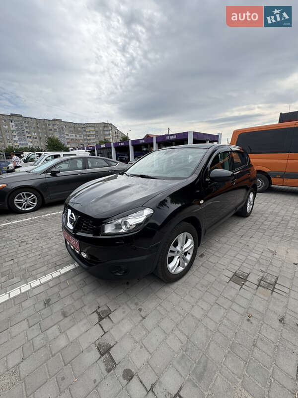 Внедорожник / Кроссовер Nissan Qashqai 2011 в Ровно