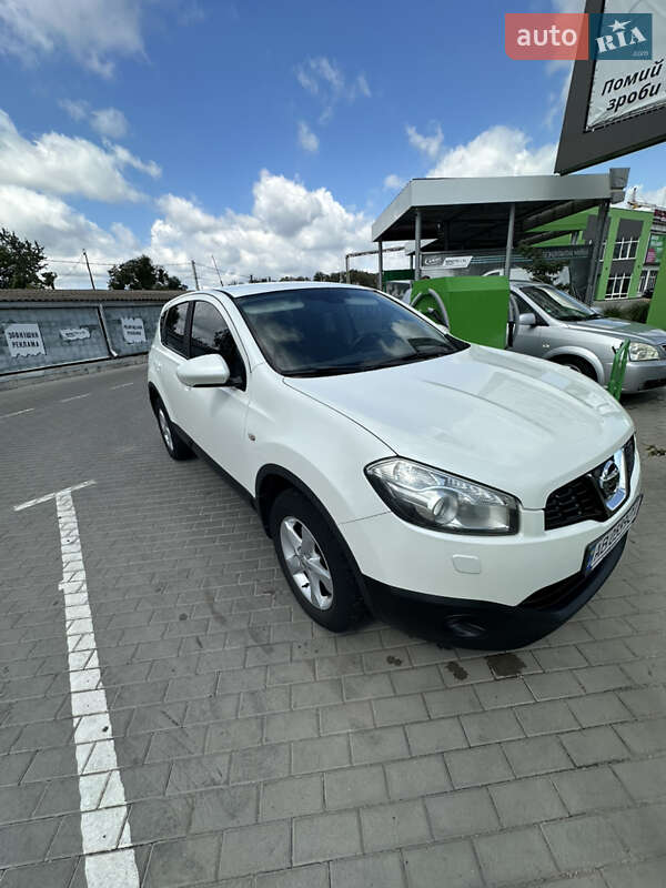 Внедорожник / Кроссовер Nissan Qashqai 2013 в Виннице