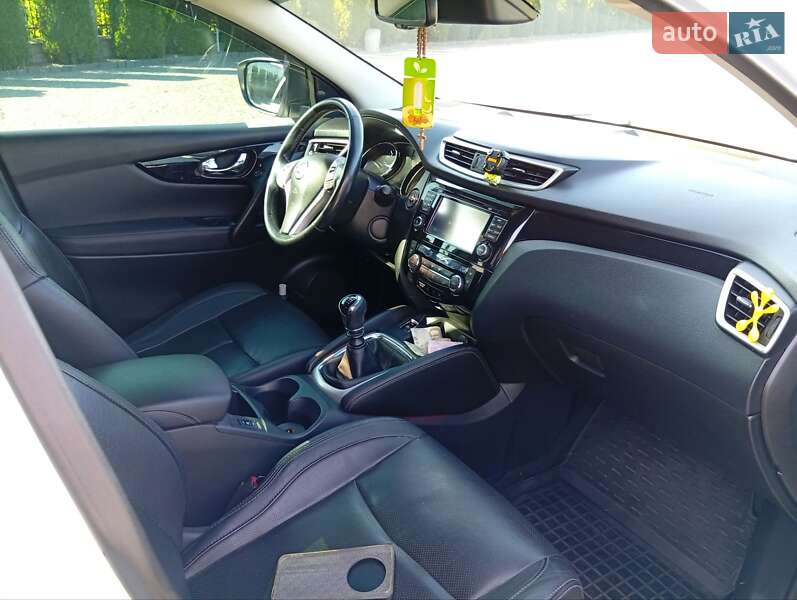 Внедорожник / Кроссовер Nissan Qashqai 2014 в Жовкве