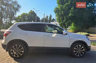 Позашляховик / Кросовер Nissan Qashqai 2012 в Дніпрі