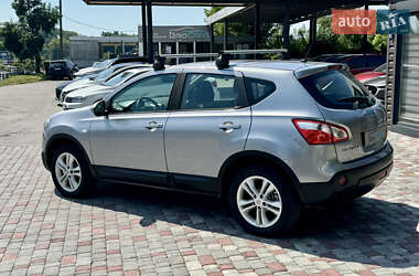 Внедорожник / Кроссовер Nissan Qashqai 2013 в 