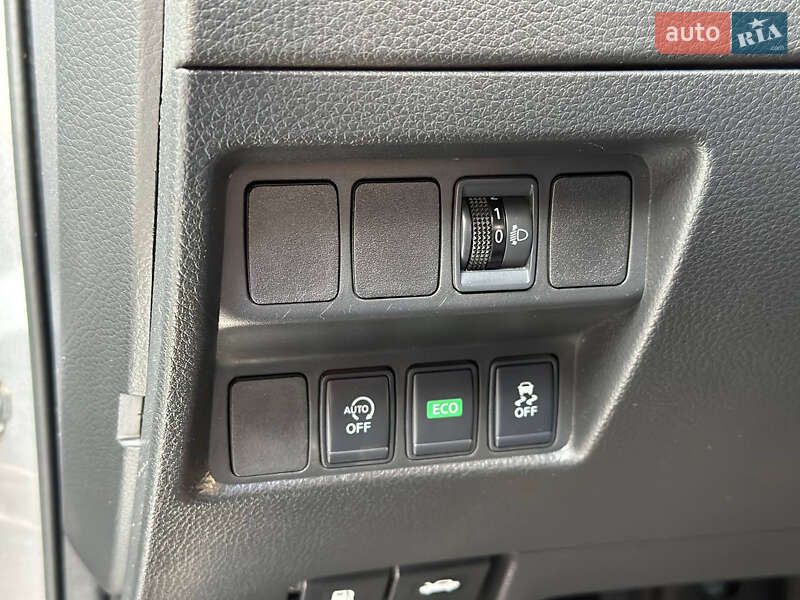 Внедорожник / Кроссовер Nissan Qashqai 2017 в Днепре