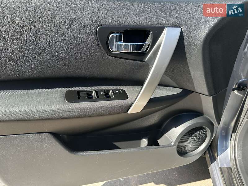 Внедорожник / Кроссовер Nissan Qashqai 2011 в Львове