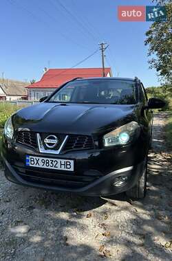 Позашляховик / Кросовер Nissan Qashqai 2010 в Кам'янець-Подільському
