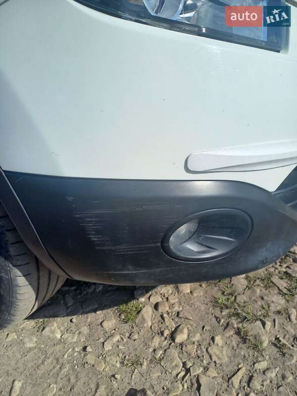 Позашляховик / Кросовер Nissan Qashqai 2012 в Долині фото 20 Позашляховик / Кросовер Nissan Qashqai 2012 в Долині