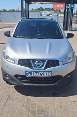 Позашляховик / Кросовер Nissan Qashqai 2010 в Одесі