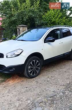 Внедорожник / Кроссовер Nissan Qashqai 2012 в Ивано-Франковске
