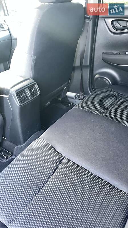 Внедорожник / Кроссовер Nissan Qashqai 2016 в Днепре фото 13 Внедорожник / Кроссовер Nissan Qashqai 2016 в Днепре