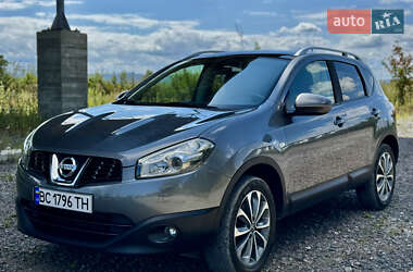 Внедорожник / Кроссовер Nissan Qashqai 2011 в Самборе