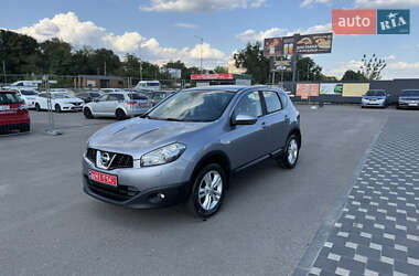 Позашляховик / Кросовер Nissan Qashqai 2010 в Полтаві