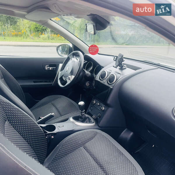 Внедорожник / Кроссовер Nissan Qashqai 2009 в Ровно