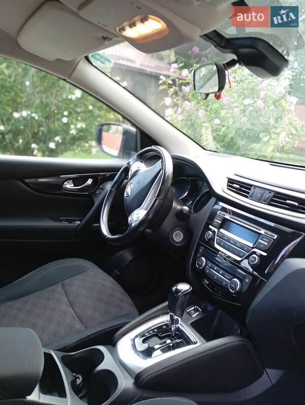 Внедорожник / Кроссовер Nissan Qashqai 2014 в Демидовке