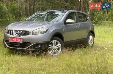 Внедорожник / Кроссовер Nissan Qashqai 2010 в Чернигове
