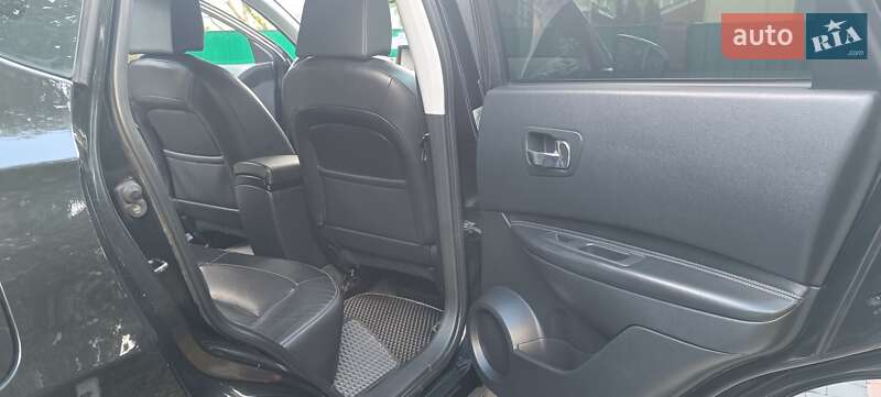 Внедорожник / Кроссовер Nissan Qashqai 2007 в Калиновке