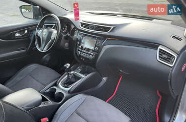 Внедорожник / Кроссовер Nissan Qashqai 2014 в 