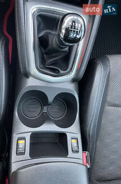 Внедорожник / Кроссовер Nissan Qashqai 2014 в 