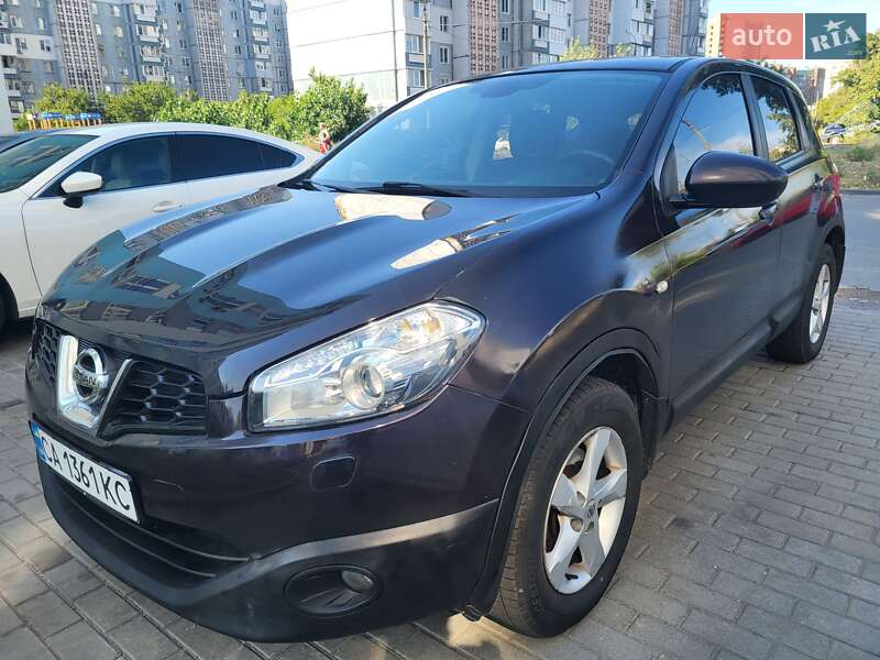 Позашляховик / Кросовер Nissan Qashqai 2010 в Черкасах фото 7 Позашляховик / Кросовер Nissan Qashqai 2010 в Черкасах