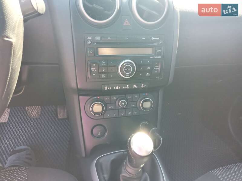 Внедорожник / Кроссовер Nissan Qashqai 2007 в Звягеле