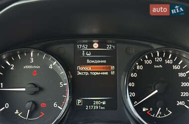 Внедорожник / Кроссовер Nissan Qashqai 2014 в 