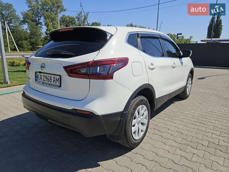 Внедорожник / Кроссовер Nissan Qashqai 2020 в Киеве