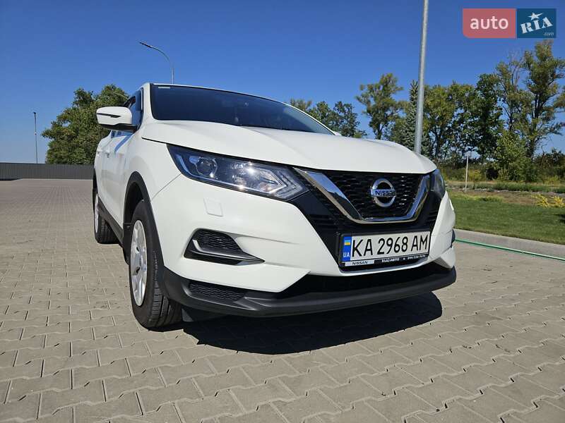 Внедорожник / Кроссовер Nissan Qashqai 2020 в Киеве