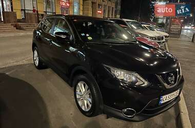 Внедорожник / Кроссовер Nissan Qashqai 2014 в Киеве