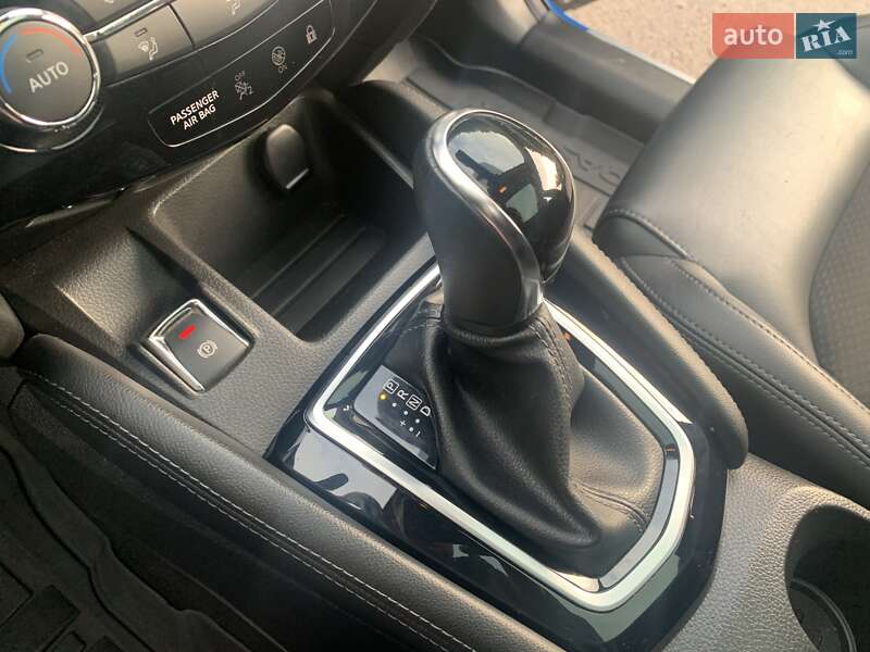 Внедорожник / Кроссовер Nissan Qashqai 2018 в Львове фото 41 Внедорожник / Кроссовер Nissan Qashqai 2018 в Львове