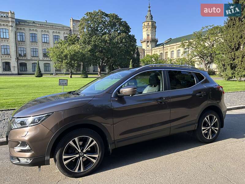 Внедорожник / Кроссовер Nissan Qashqai 2018 в Киеве