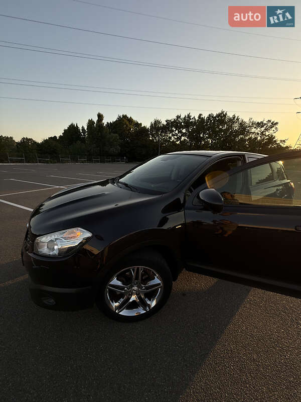 Внедорожник / Кроссовер Nissan Qashqai 2013 в Одессе