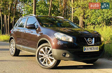 Внедорожник / Кроссовер Nissan Qashqai 2010 в Харькове