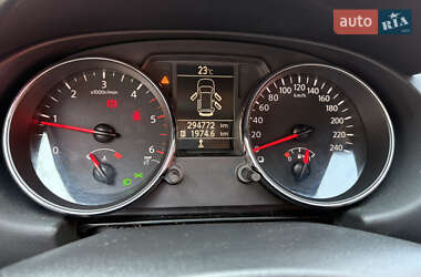 Внедорожник / Кроссовер Nissan Qashqai 2012 в 