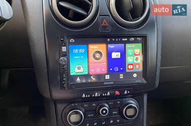 Внедорожник / Кроссовер Nissan Qashqai 2007 в 