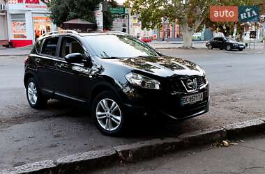 Позашляховик / Кросовер Nissan Qashqai 2010 в Вознесенську