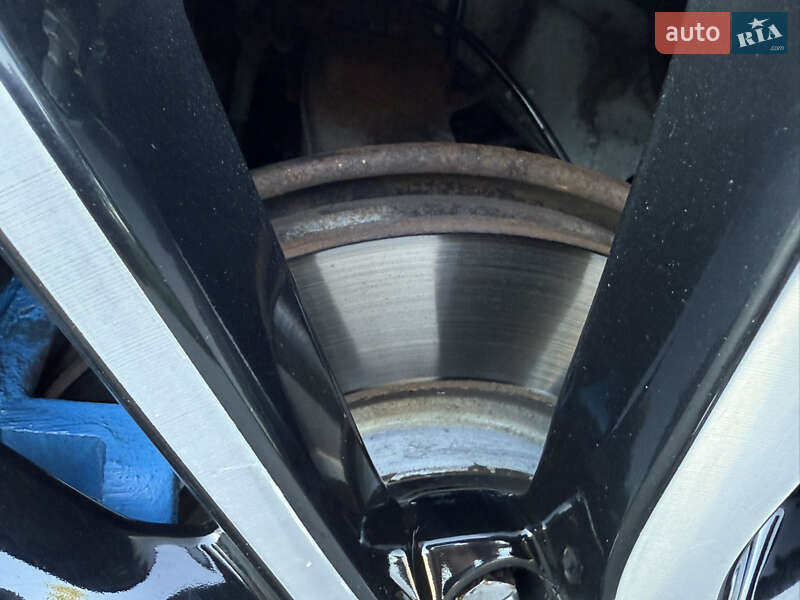 Внедорожник / Кроссовер Nissan Qashqai 2015 в Полтаве