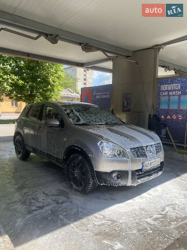 Внедорожник / Кроссовер Nissan Qashqai 2007 в Ужгороде