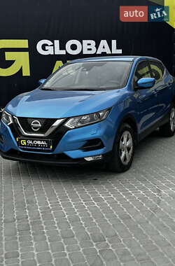 Внедорожник / Кроссовер Nissan Qashqai 2017 в 