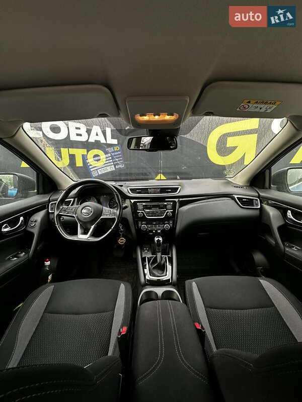 Внедорожник / Кроссовер Nissan Qashqai 2017 в Львове