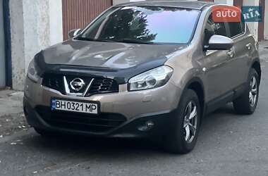 Позашляховик / Кросовер Nissan Qashqai 2010 в Одесі