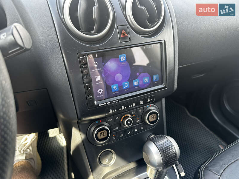 Внедорожник / Кроссовер Nissan Qashqai 2008 в Черновцах