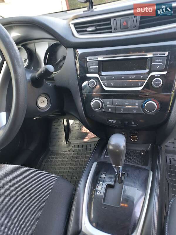 Внедорожник / Кроссовер Nissan Qashqai 2014 в Болехове