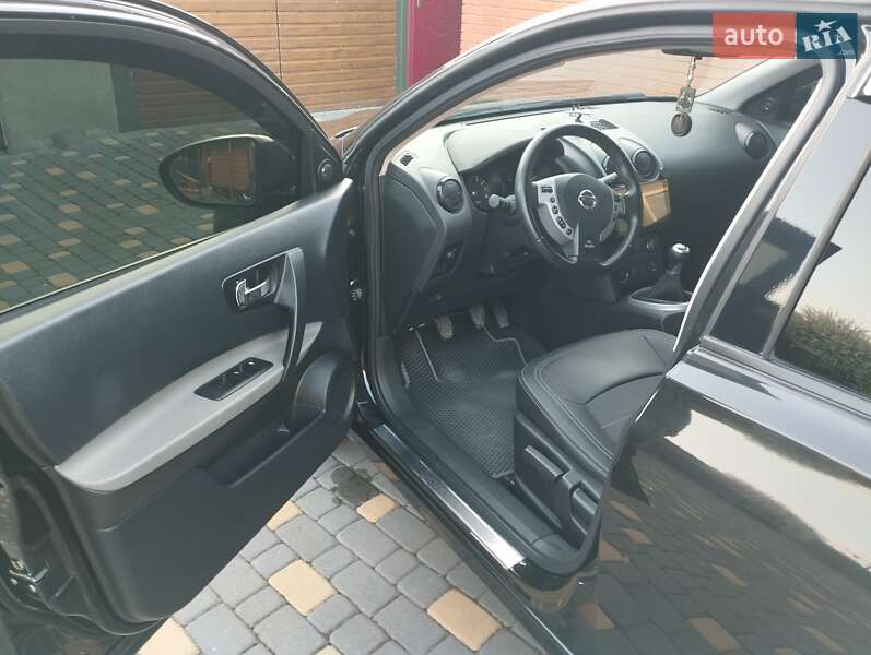 Внедорожник / Кроссовер Nissan Qashqai 2008 в Владимире