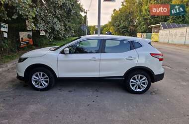 Позашляховик / Кросовер Nissan Qashqai 2016 в Львові