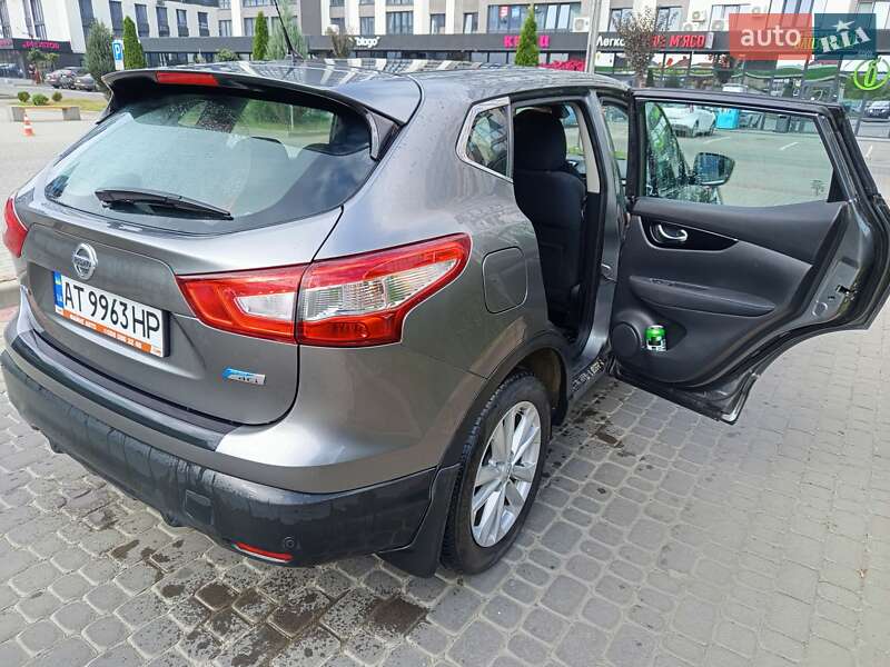 Внедорожник / Кроссовер Nissan Qashqai 2014 в Ивано-Франковске фото 4 Внедорожник / Кроссовер Nissan Qashqai 2014 в Ивано-Франковске