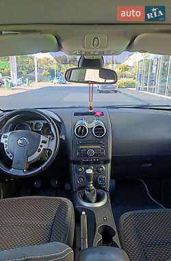 Внедорожник / Кроссовер Nissan Qashqai 2008 в 